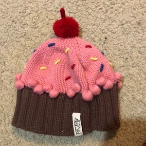 Cupcake beanie